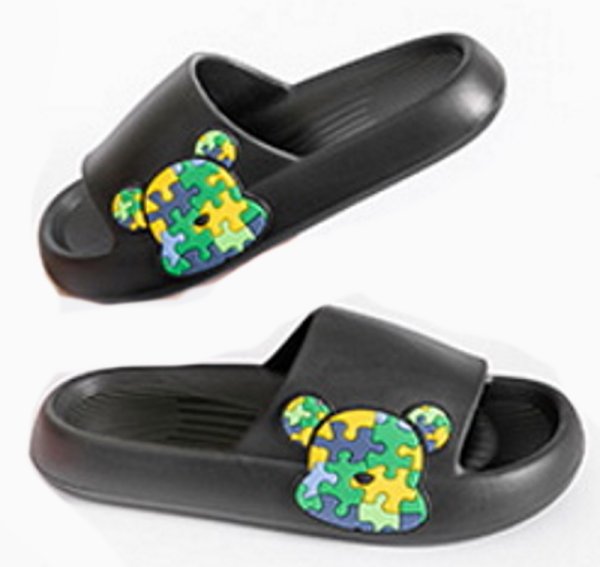 画像1: KAWS x Brick Bear flip flops soft bottom sandals slippers Beach sandals 　ユニセックス男女兼用 カウズ×ブリックベアフリップフロップ  シャワー ビーチ サンダル (1)