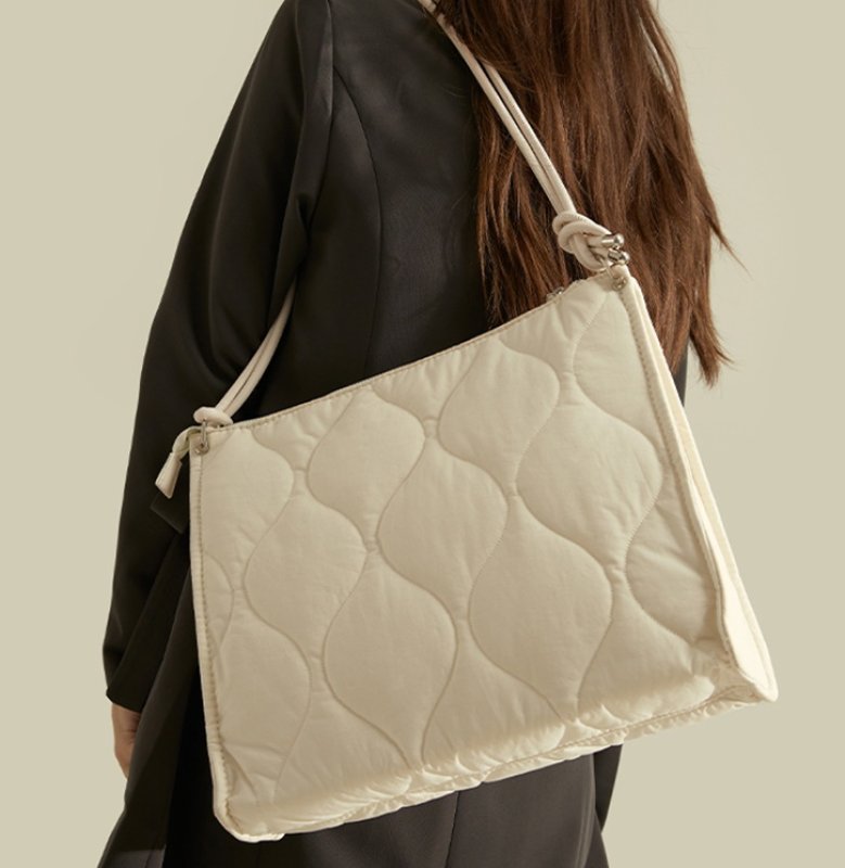 画像17: Quilted Square Tote Shoulder Bag キルティングスクエアトートショルダーバッグ (17)