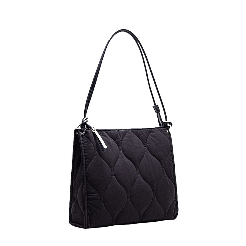 画像9: Quilted Square Tote Shoulder Bag キルティングスクエアトートショルダーバッグ (9)