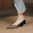 画像6: women's Leopard print pointed flat shoes with heel pearls　ヒールパール付きヒョウ柄ポインテッド フラットパンプス　バレーシューズ  (6)