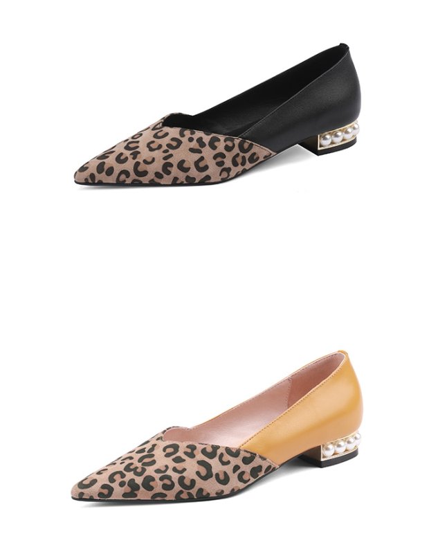 画像3: women's Leopard print pointed flat shoes with heel pearls　ヒールパール付きヒョウ柄ポインテッド フラットパンプス　バレーシューズ  (3)