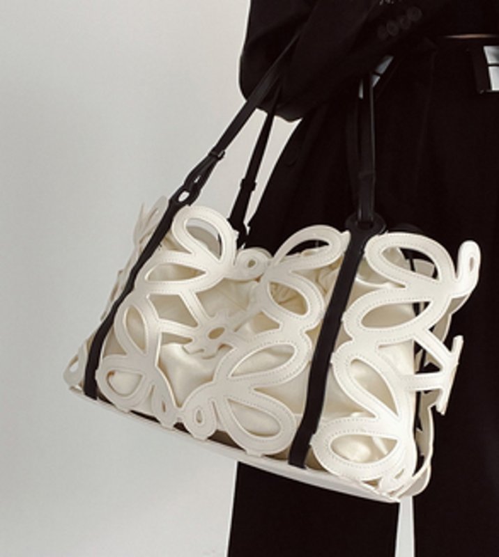 画像6: large-capacity hollow letter anagram shoulder tote shoulder bag  レザーアナグラム トートショルダーバッグ (6)