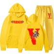 画像3: VLONE FRIENDS angel big V setup Hoodie and Pants Set 　ユニセックス男女兼用VLONEFRIENDSエンジェルビッグVプリント セットアップ スウェットフーディ＆パンツセット (3)