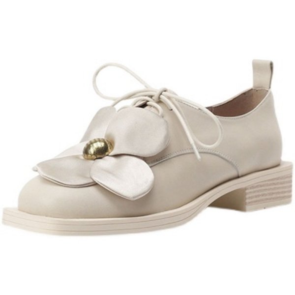 画像1: women's Lace-up leather oxford shoes with big flower motif Pumps　ビックフラワーモチーフ付きレースアップレザーオックスフォードシューズ パンプス (1)