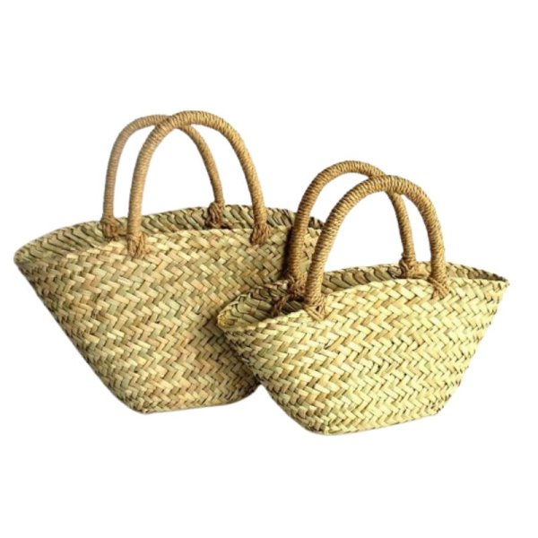 画像1: woven triangular grass oblique straw bagbasket bag  tote bag　 トライアングル三角籠かごトートバッグ ビーチバッグ (1)