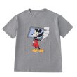 画像4: taking a picture Mickey Mouse print T-shirt　ミッキーマウス テイキングピクチャープリント半袖Tシャツ  (4)