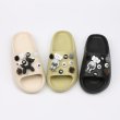 画像4: 3D kaws flops soft bottom sandals slippers Beach sandals 　ユニセックス男女兼用3Dカウズフリップフロップ  シャワー ビーチ サンダル (4)