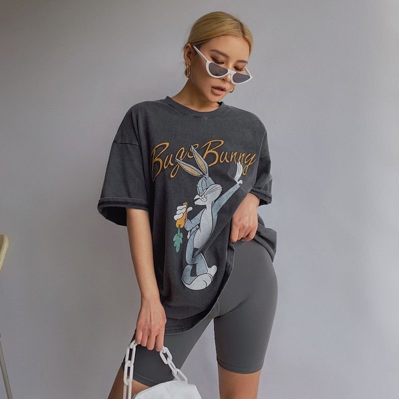 画像2: Women's Vintage LOONEYTUNES BUGS BUNNY short-sleeved T-shirt バッグス・バニー バッグスバニー ヴィンテージ加工 プリント半袖Tシャツ ルーニー・テューンズ (2)