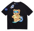 画像2:  Nasa x Surfer Bear print T-shirt　ユニセックス 男女兼用ナサNASA×サーファーベア熊プリントTシャツ (2)