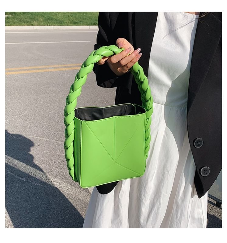 画像7: folding personality fried street weaving messenger bucket bag Shoulder Bag 折りたたみパーソナリティフライドストリートバケットバッグトートショルダーバッグ (7)