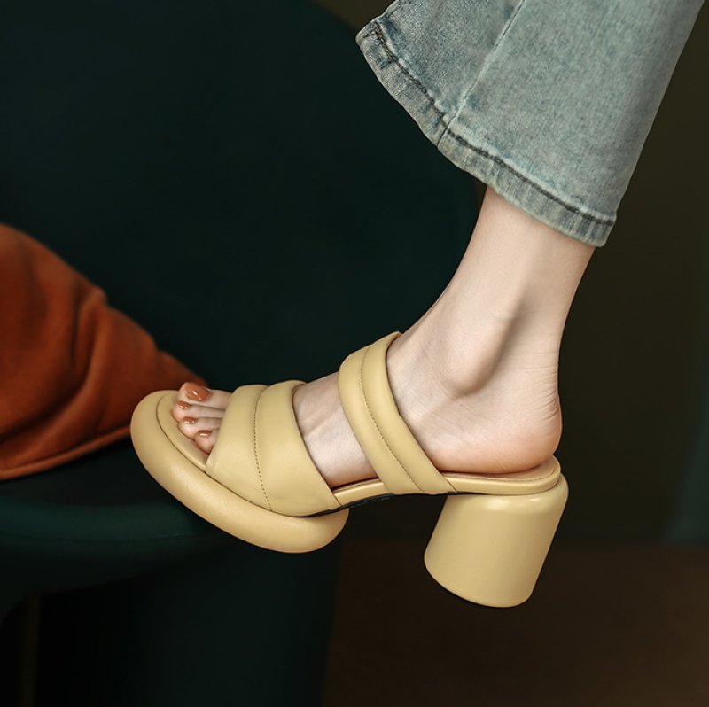 画像4: leather one word belt open toe sandals slippers　レザーチャンキーヒールワンワードベルトオープントゥサンダルスリッパ    (4)