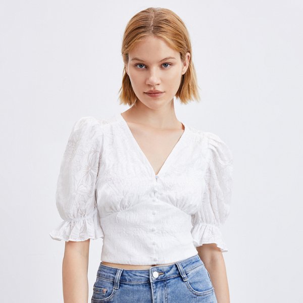 画像1: Women's fashion sweet simple lantern sleeves lace flower short cropped shirt シンプルなランタンスリーブ レース フラワー シャツ ブラウス (1)