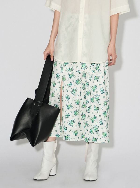 画像3:  Floral below-the-knee length skirtMiddle length skirt フローラル小花柄膝下丈スカートAラインプスカートミドル丈 (3)