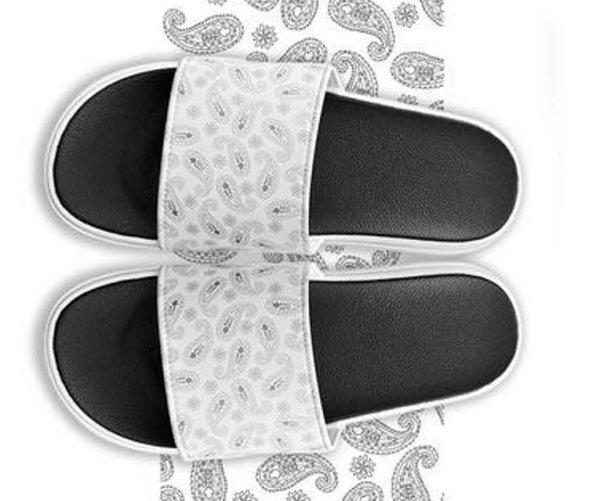 画像1: Paisley bandana pattern  soft bottom sandals slippers   ユニセック男女兼用ペイズリーバンダナ柄フリップフロップサンダルシャワーサンダル ビーチサンダル　 (1)