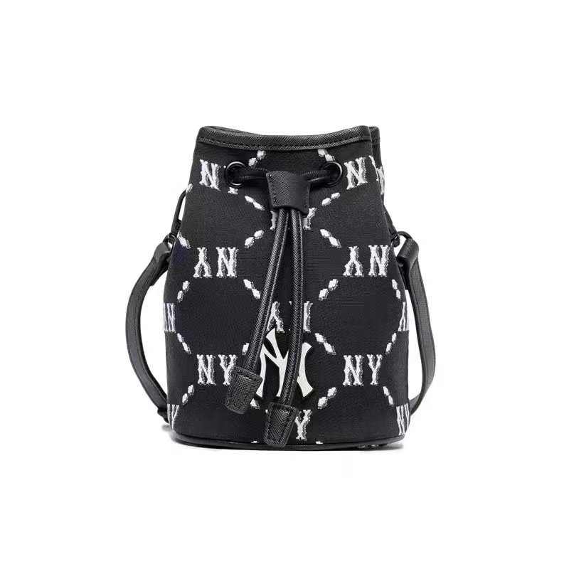 画像1: MLB NY mini bucket bagTote shoulder Bag　ニューヨークヤンキースバケットミニショルダートートバッグ (1)