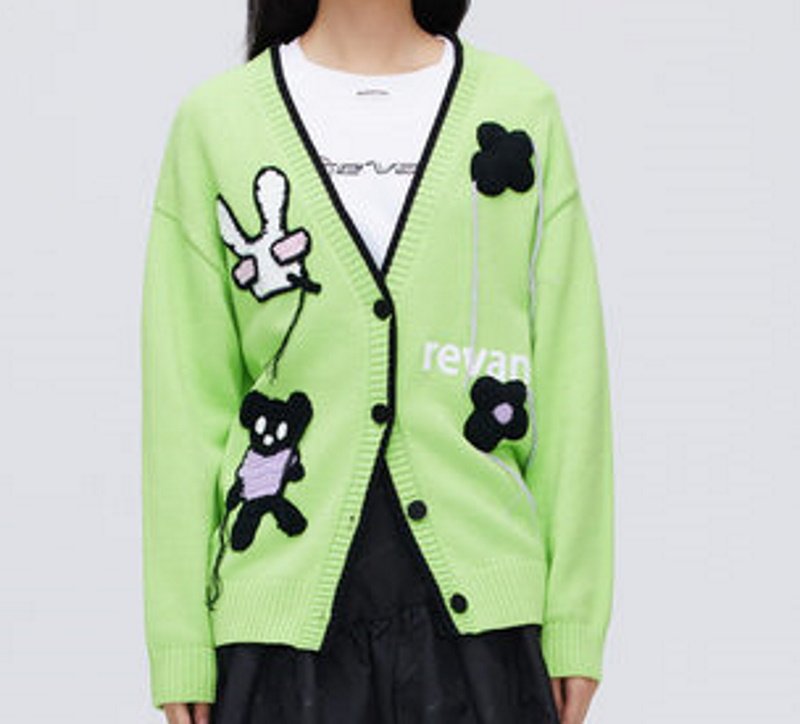 画像4: Rabbit & Bear & Flower & Fringe V-neck cardigan knit   ユニセックス男女兼用ラビット&ベア&フラワー&フリンジ Vネックカーディガン セーター ニット (4)