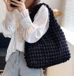 画像9: down  pleated waffle shoulder tote bag　 絞りキルティングダウンワッフルショルダートートフレンチバッグ (9)