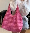 画像7: down  pleated waffle shoulder tote bag　 絞りキルティングダウンワッフルショルダートートフレンチバッグ (7)