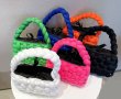 画像7: hand-knitted from thick wool handbag tote shoulder  bag　極太ウール編みハンドメイドスタイルアンダーアームトートショルダーバッグ (7)