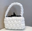 画像5: hand-knitted from thick wool handbag tote shoulder  bag　極太ウール編みハンドメイドスタイルアンダーアームトートショルダーバッグ (5)
