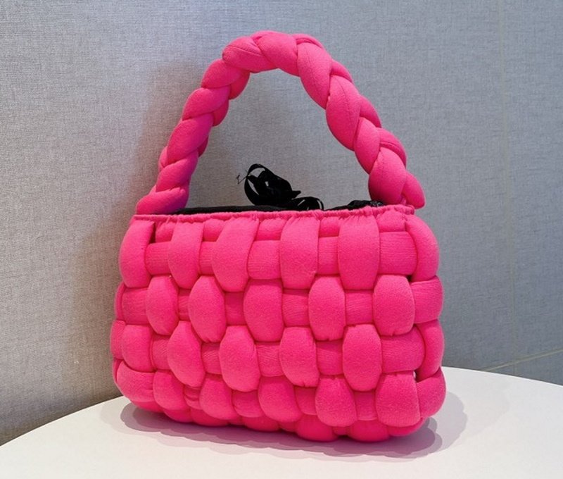 画像6: hand-knitted from thick wool handbag tote shoulder  bag 極太ウール編みハンドメイドスタイルアンダーアームトートショルダーバッグ (6)