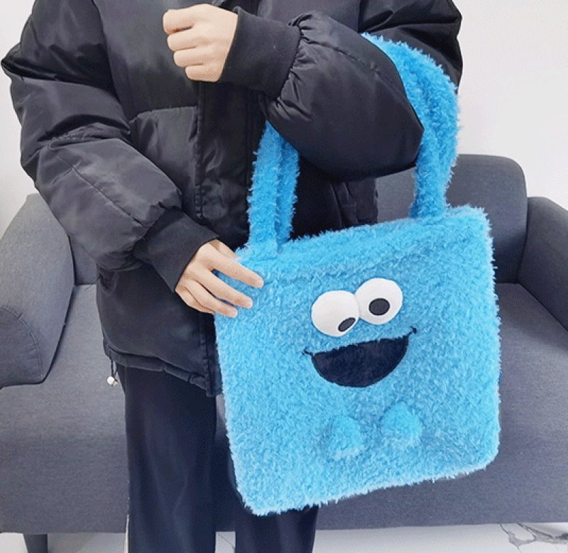 画像4: Sesame Street Elmo Fur Tote Shoulder Bag セサミストリート エルモファートートバッグ (4)