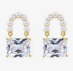 画像2: pearl rhinestone bag design earrings pierce  パール＆ラインストーバッグ型ピアス イヤリング (2)