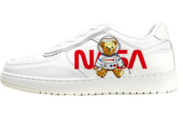 画像1: Men's nasa x Astronaut Bear High Cut & Low Cut  leather  lace-up sneakers   nasaナサ×宇宙飛行士ベアハイカット＆ローカットレザーレースアップ スニーカー (1)