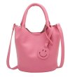 画像2:  leather bucket Tote shoulder bag with smile charm　スマイルチャーム付きバケットトート ショルダーバッグ  (2)