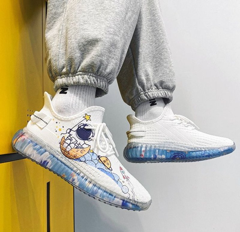 画像4:  Men's pop paint astronaut race-up sneakers  shoes  ユニセックス男女兼用ポップ宇宙飛行士プリントレースアップスニーカー カジュアル シューズ (4)