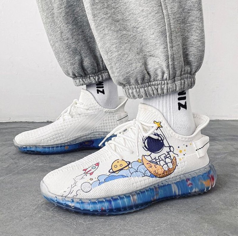 画像3:  Men's pop paint astronaut race-up sneakers  shoes  ユニセックス男女兼用ポップ宇宙飛行士プリントレースアップスニーカー カジュアル シューズ (3)