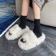 画像3:  cross pin fur sandals slippers 　クロスピン付きモコモコファーサンダルスリッパ    (3)