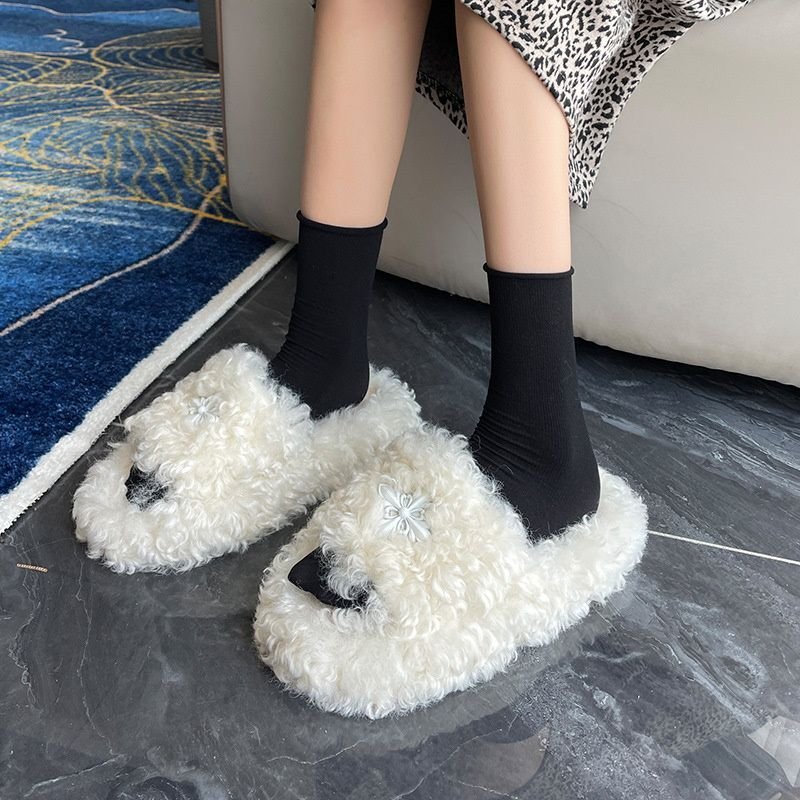 画像3:  cross pin fur sandals slippers 　クロスピン付きモコモコファーサンダルスリッパ    (3)