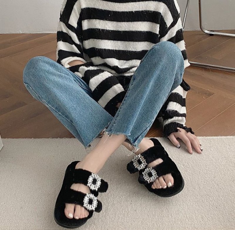 画像5: crystal bijou fur sandals slippers 　クリスタルビジュー付きモコモコファーサンダルスリッパ    (5)