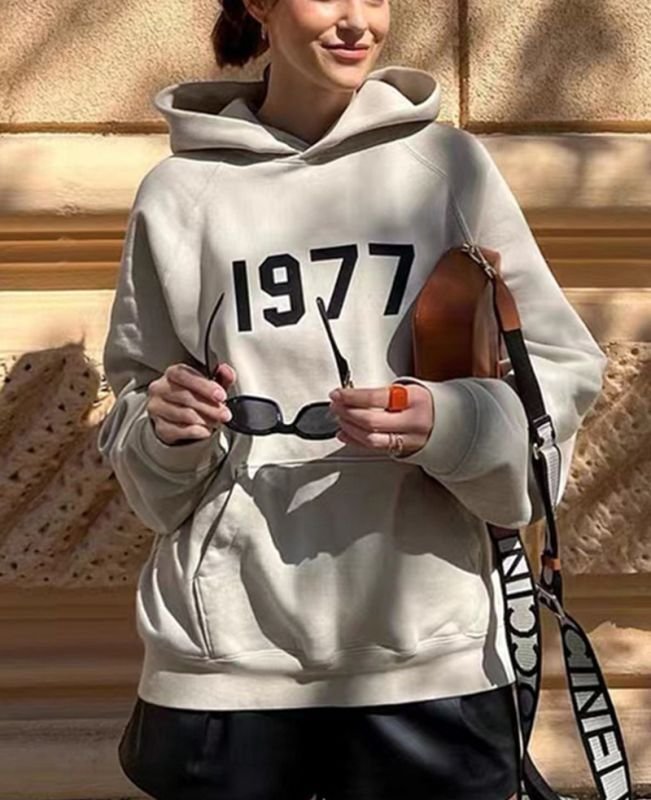 画像3: 1977 print hoodie sweater  ユニセックス 男女兼用1977プリント フーディスウェットパーカー (3)