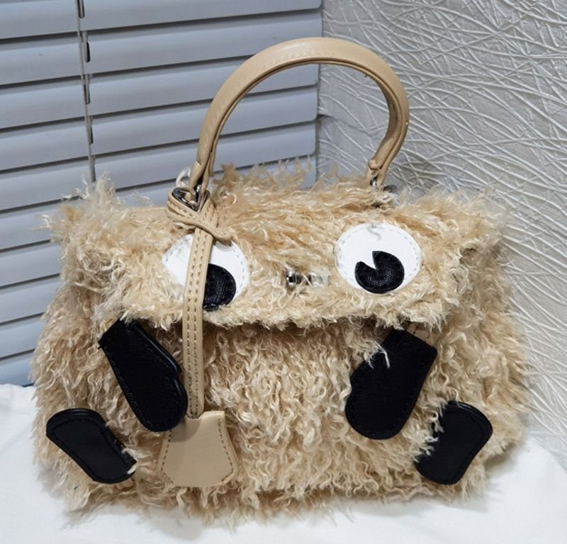 画像4: plush little monster fur tote shoulder hand bag doll bag リトルモンスターファートートショルダーバッグ (4)