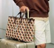 画像7: MLB  men and women retro geometric old flower tote bag shoulder bag hand bag　MLB NY幾何学模様モノグラムトートショルダーバッグ (7)