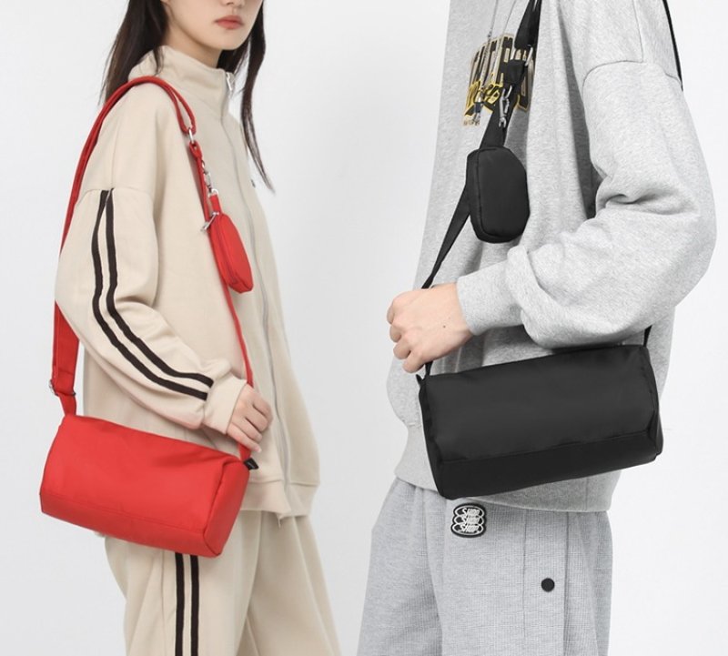 画像9: Square message shoulder bag with small bag hand bag 男女兼用小バッグ付きメッセンジャーショルダーバッグ (9)