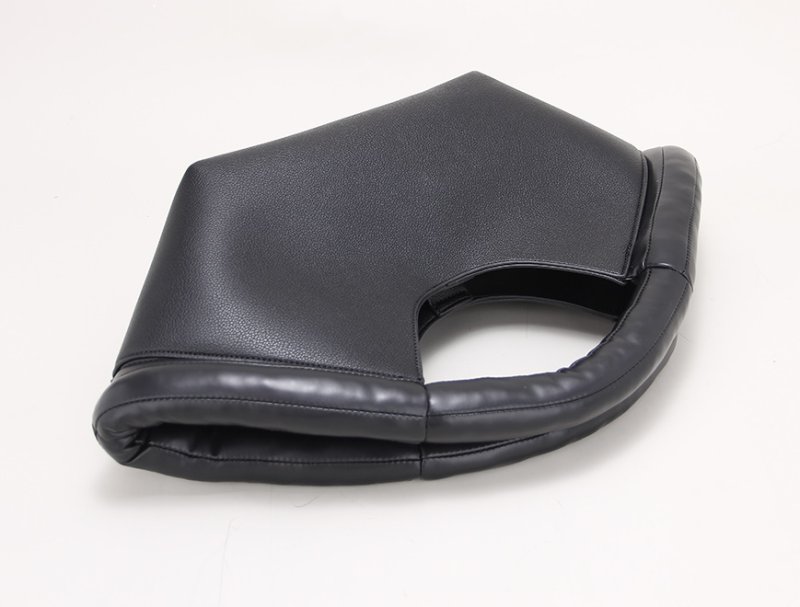 画像7: Cotton-filled soft fan-shaped braided  tote clutch  Bag コットン入りハンドル扇型ファンシェイプトートクラッチバッグ (7)