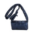 画像2: metallic Quilted padded down cassette bag cross body shoulder bag 　メタリックキルティング 絞り ペディング カセット クロスバッグ ショルダートート ポシェット (2)