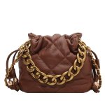 画像2: Quilted Drawstring Chain Tote Shoulder Bag　キルティング巾着レザーチェーン トートショルダーバッグ (2)