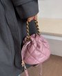 画像5: Quilted Drawstring Chain Tote Shoulder Bag　キルティング巾着レザーチェーン トートショルダーバッグ (5)