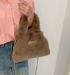 画像4: METALLIC LOGO FUR TOTE SHOULDER BAG　メタリックロゴファートートショルダーバッグ (4)