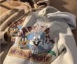 画像4: 23 Looney Tunes Bugs Bunny hoodie sweater 　 ユニセックス 男女兼用ルーニー・テューンズ のバッグス・バニープリントフーディーパーカースウェットトレーナー (4)