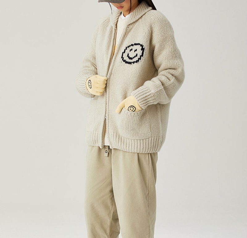 画像11: Back Smile Classic Polo Collar Zipper Sweater Jacket Knitted Cardigan jacket blouson ユニセッ クス男女兼用スマイル編み込みジップアップカウチンカーディガンジャケットジャンパー セーター (11)