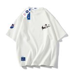 画像2: NASA x Astronaut x Raindrop swoosh Print Short-sleeved T-shirt　ユニセックス男女兼用 NASA ナサ ×宇宙飛行士×雨だれスウォッシュプリント 半袖Tシャツ (2)