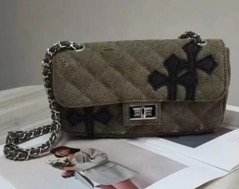 画像8: retro canvas army cloth rhombic chain small square bag TOTE SHOULDER BAG　キャンバスダメージキルティングクロス付きチェーントートショルダーバッグ (8)