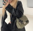 画像7: retro canvas army cloth rhombic chain small square bag TOTE SHOULDER BAG　キャンバスダメージキルティングクロス付きチェーントートショルダーバッグ (7)