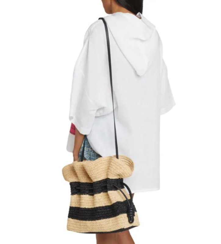 画像4: Striped drawstring sasa basket shoulder tote bag Straw woven bag  SASAボーダー籠かごショルダートートバッグ (4)