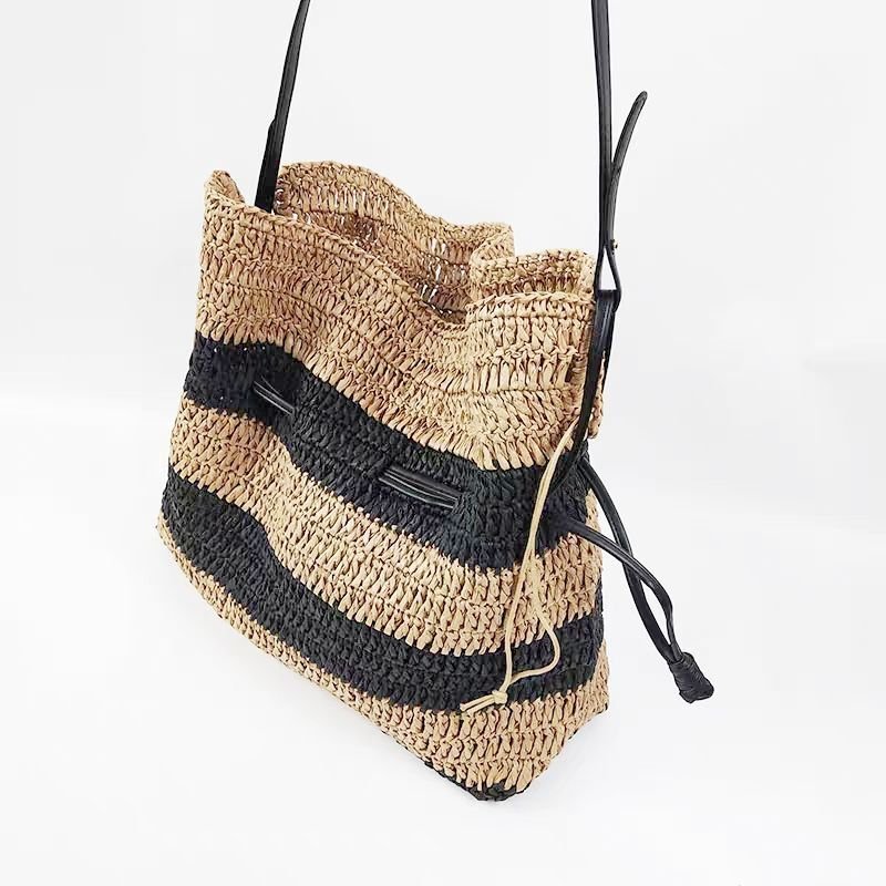 画像7: Striped drawstring sasa basket shoulder tote bag Straw woven bag  SASAボーダー籠かごショルダートートバッグ (7)